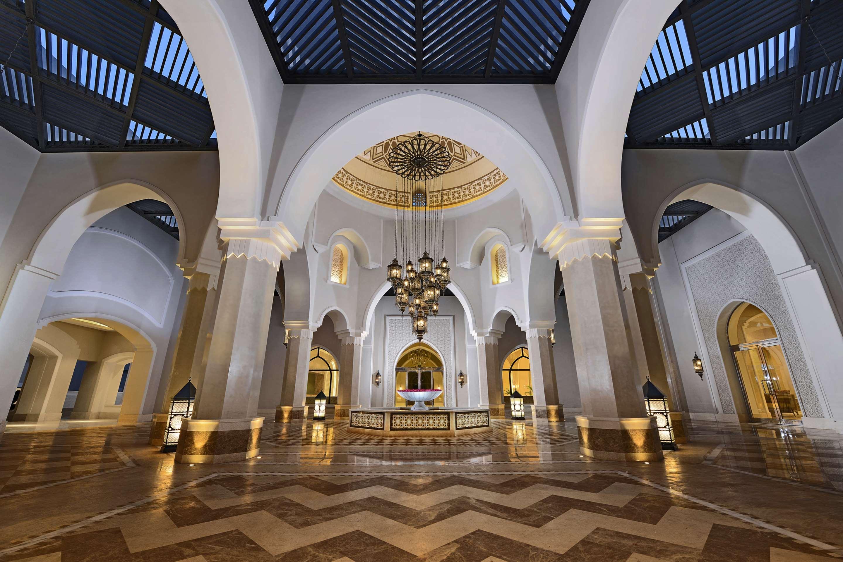 فندق شتايجنبرجر ألكازار شرم الشيخ المظهر الخارجي الصورة The lobby of the hotel