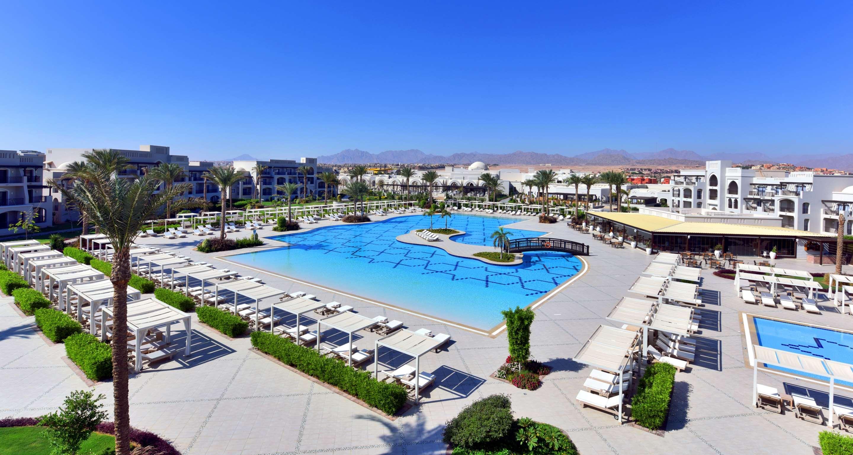 فندق شتايجنبرجر ألكازار شرم الشيخ المظهر الخارجي الصورة Hilton Sharm El Sheikh Resort