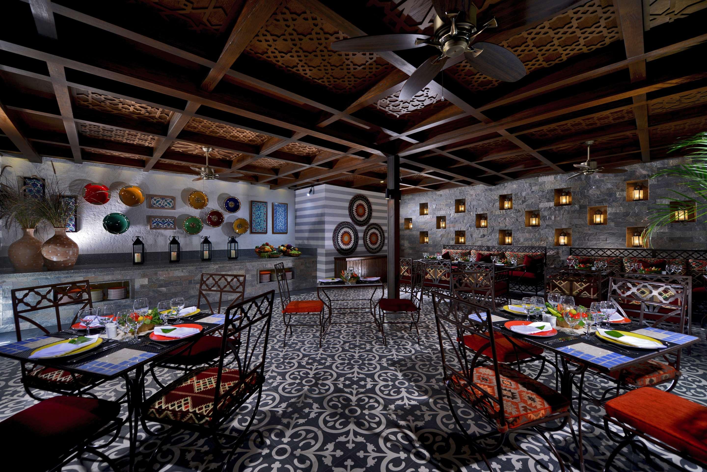 فندق شتايجنبرجر ألكازار شرم الشيخ المظهر الخارجي الصورة The interior of the restaurant